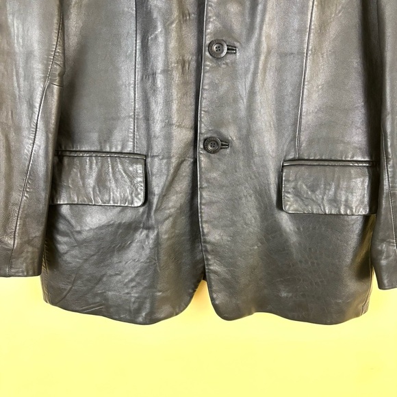 Kenneth Cole Black “70’s” 3 Button Double Vent Classic Leather Blazer Size (L) - Picture 6 of 16